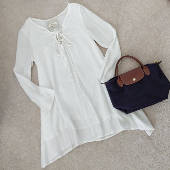 FLARLOW Embroidered Top Sz XS - Picture 1 of 5